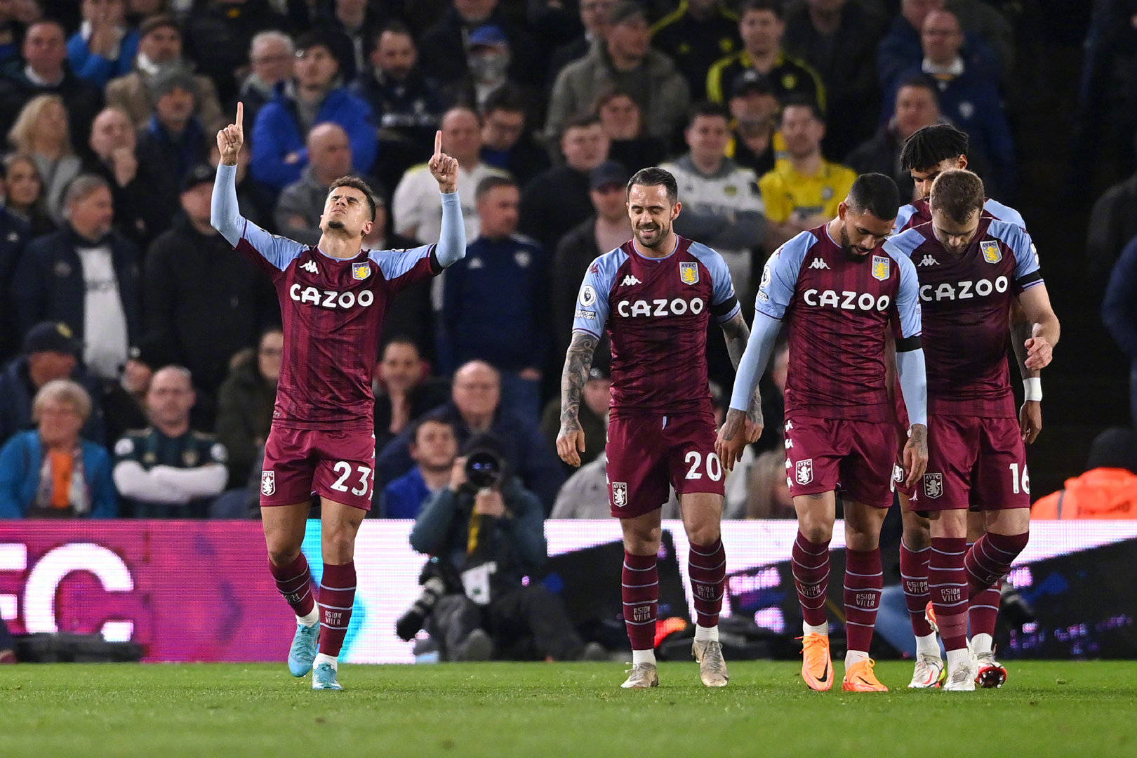 中暴露的问 中暴露的问